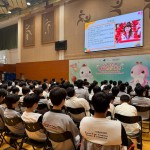 其後與本校學生會骨幹成員進行深度交流。