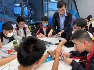 656803659_1594777112510544_6046142880679039912_n